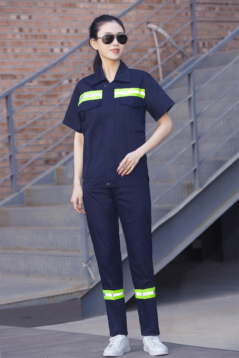 工作服