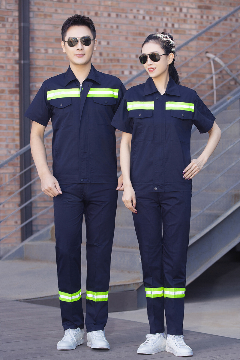 工作服